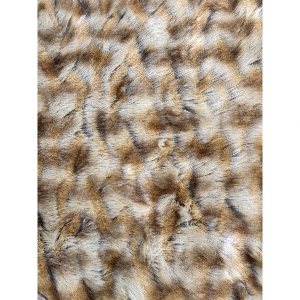 Williams Sonoma Home Faux Fur Throw Luxury RED FOX 50 x 65 Heavy